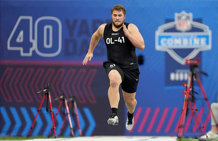 Peter Skoronski, offensive lineman